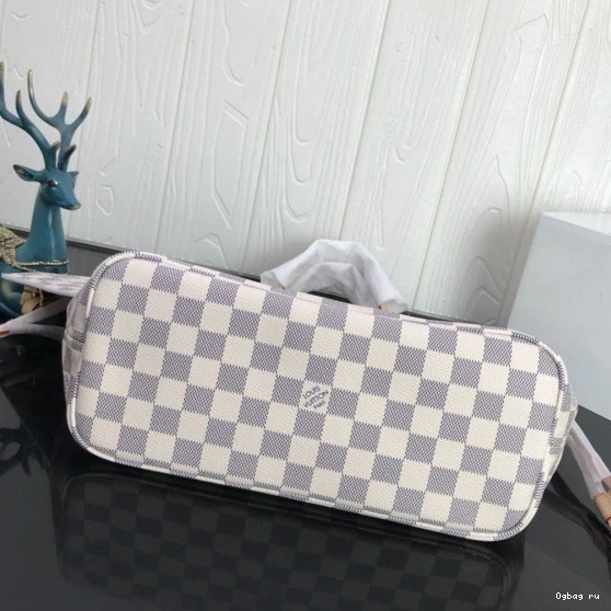 NEVERFULL VUITTON PM LOUIS 0707